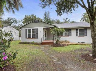 907 NW 25th Ave, Gainesville, FL 32609