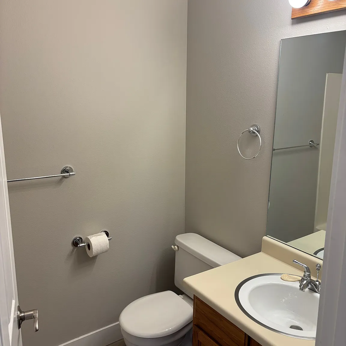 2 bed, 900 sqft, $1,495 — Photo 4