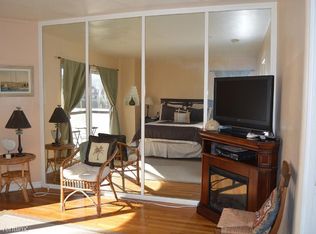 52 The Strand, Hermosa Beach, CA 90254