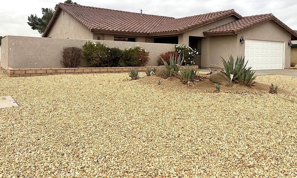 1st image of 27424 Clover Leaf Dr