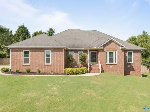 253 Natchez Trl, Huntsville, AL 35806