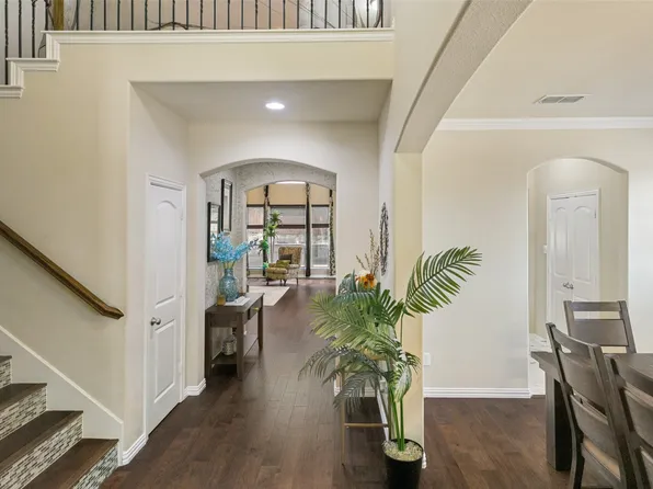 105 Parkside Dr, Wylie, TX 75098
