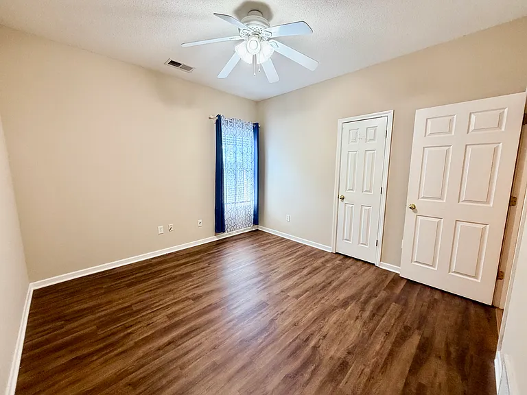 7479 Bakers Glenn Ln — Photo 14