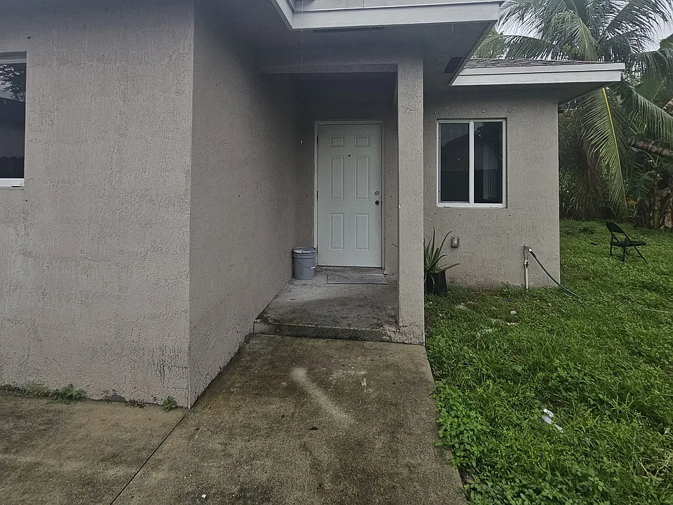 440 NW 94th St #442