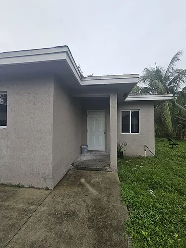 440 NW 94th St Photo 1