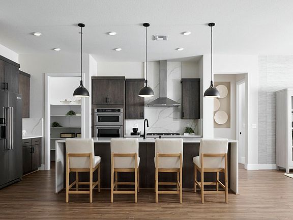 Kitchen with large central island