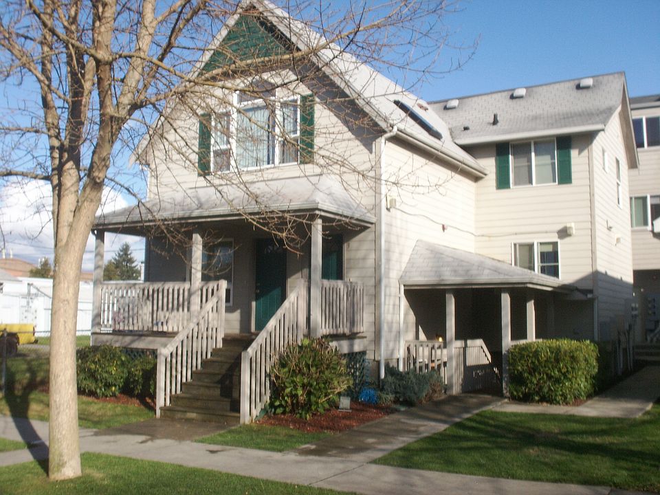 1st image of 613 S Oakes St APT 3