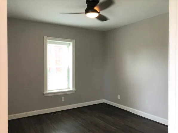 450 N Main St Floor 1, Harleysville, PA 19438