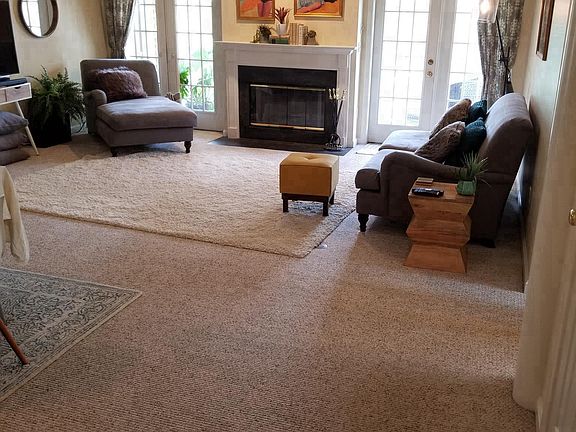 LARGE and SPACIOUS Open Concept Living and Dining Room 