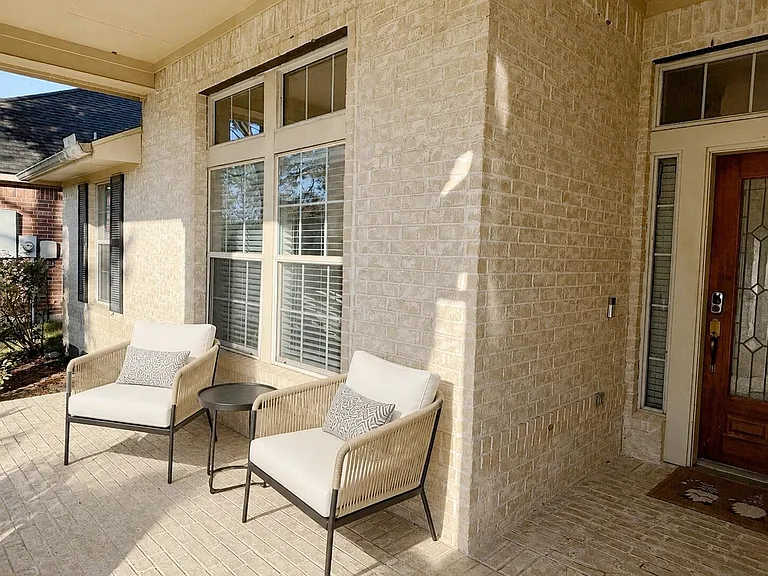 3043 Summercrest Dr — Photo 4