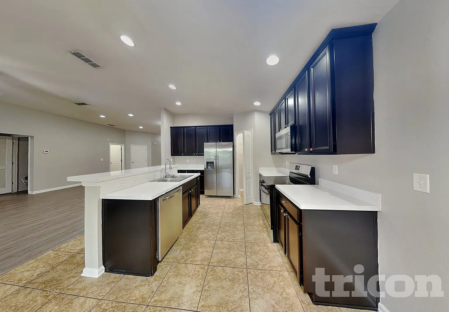 6449 Rolling Tree Street Jacksonville FL — Photo 4