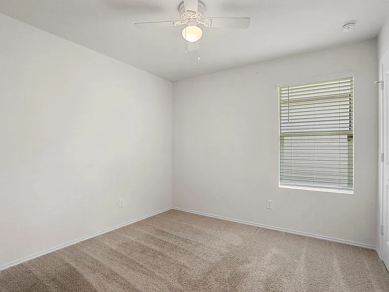 376 Euclid Ln — Photo 12
