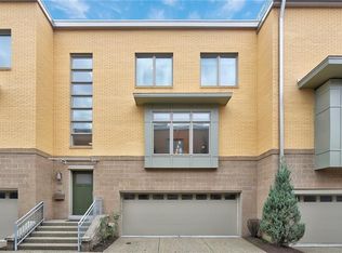 1821 Merriman Way, Pittsburgh, PA 15203