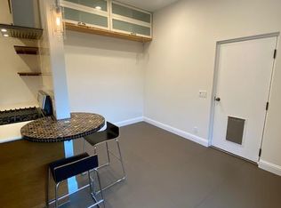 988 Meadowsweet Dr #B, Corte Madera, CA 94925