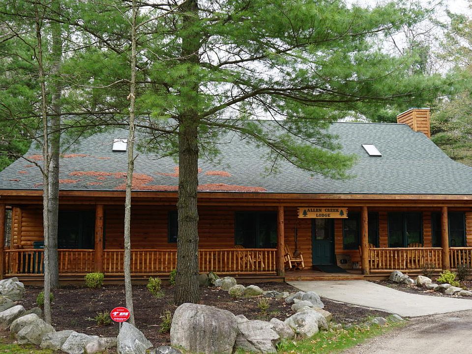 1st image of 11488 N Dickinson Ave