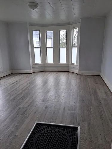 20 Vine St #1A Photo 1