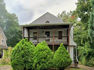 140 Knickerbocker Rd APT 2, Englewood, NJ 07631