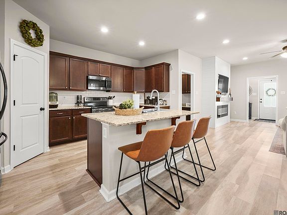 3rd image of 23419 Ruger Dr