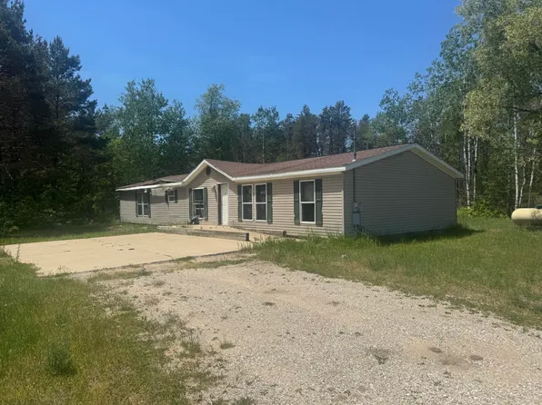 9789 Wheeler Lake Rd NE, Mancelona, MI 49659