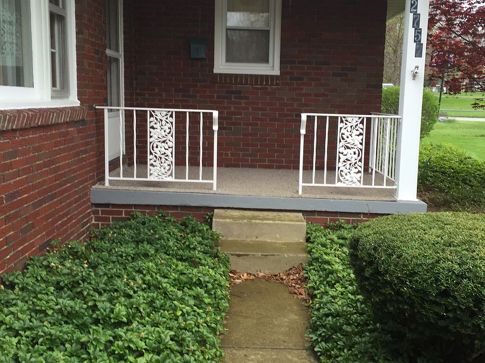 1st image of 2757 Coblentz Dr