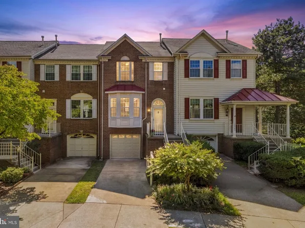 14063 Winding Ridge Ln, Centreville, VA 20121