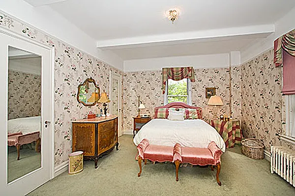 Sold by P.S. Burnham Inc. | media 22