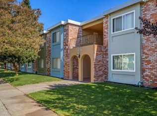 1620 Herbert St #1B-1BA, Santa Rosa, CA 95401