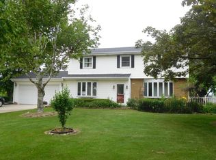 15134 Washington Ave, Union Grove, WI 53182