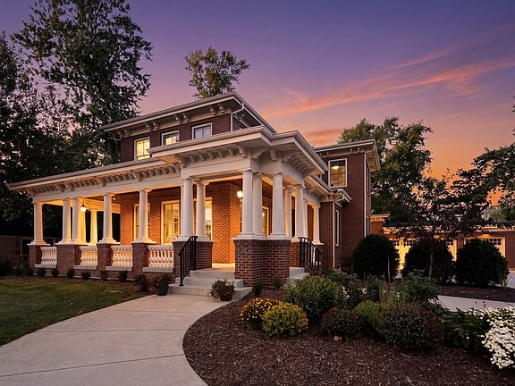 4th image of 326 E Central Rd