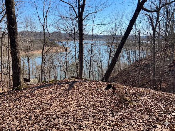 1218 Keetoowah Dr, Mooresburg, TN 37811