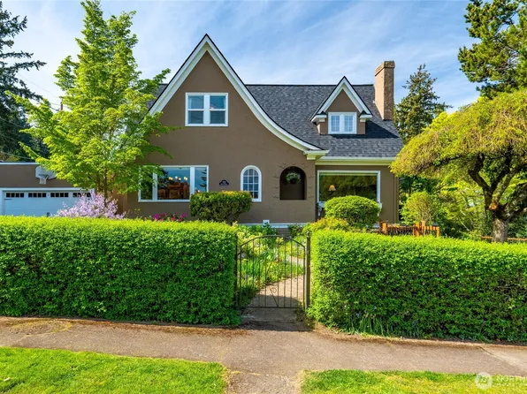 258 N Forest Street, Bellingham, WA 98225