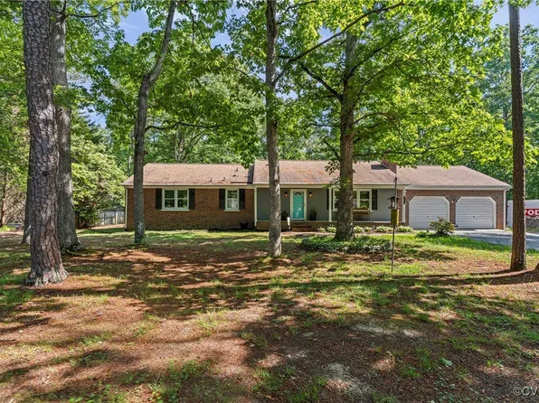 10212 Hickory Rd, South Chesterfield, VA 23803