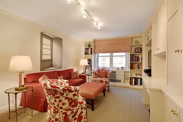 Sold by Corcoran | media 6