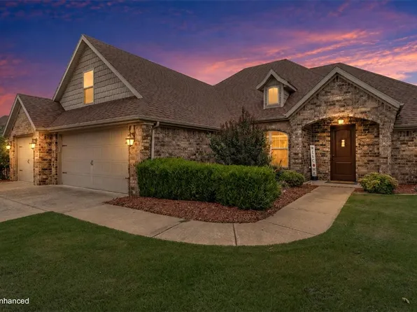 4103 SW Summerbrook St, Bentonville, AR 72713