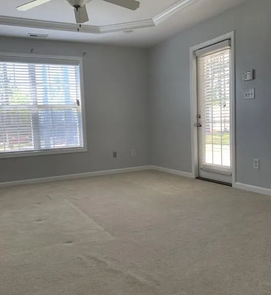2827 Aristocrat Ln — Photo 9