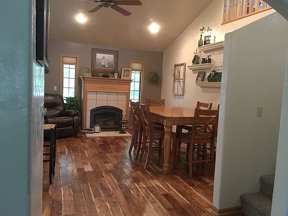 4th image of 1102 Wilson Dr