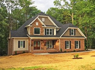 3623 46th Ave NE, Hickory, NC 28601
