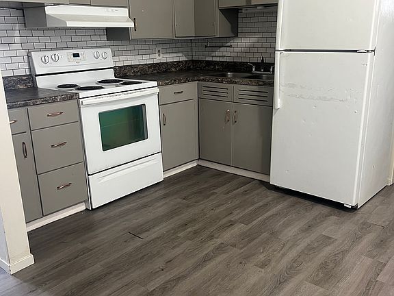 5th image of 1217 Hillcrest Park Ave