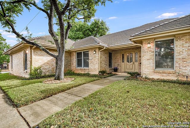 1st image of 89 Granburg Cir