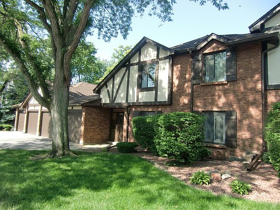 3rd image of 11212 Cottonwood Dr