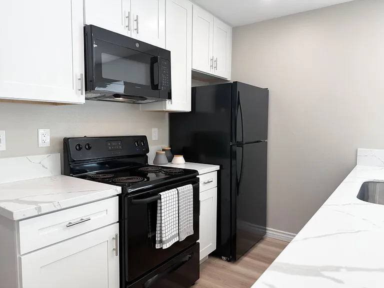 Vue at Lake Murray Apartments — Photo 17