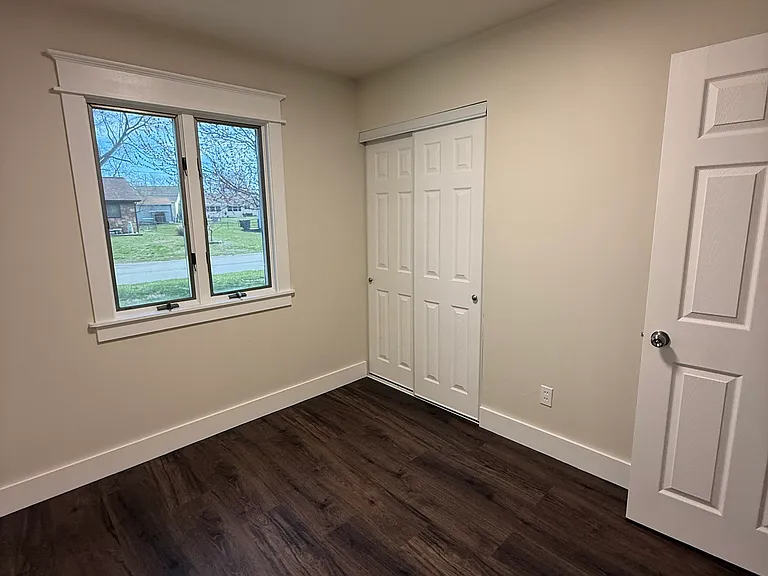 705 Saint Paul Ln — Photo 7