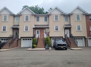 21 Michael Ln #21, Wallington, NJ 07057