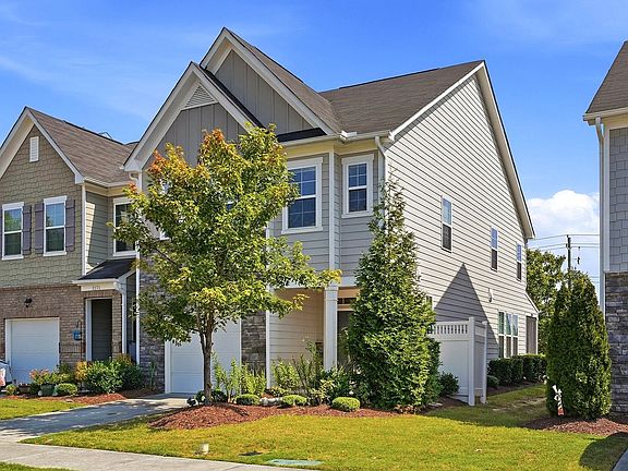 3rd image of 1173 Little Gem Ln