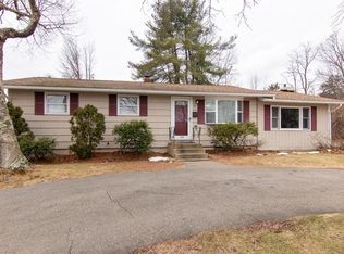 4 Cedar Hill Rd, Bellingham, MA 02019