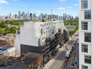 783 Bathurst St #413, Toronto, ON M5S0A8