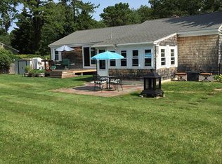 7 Pinewood Rd, Kennebunk, ME 04043