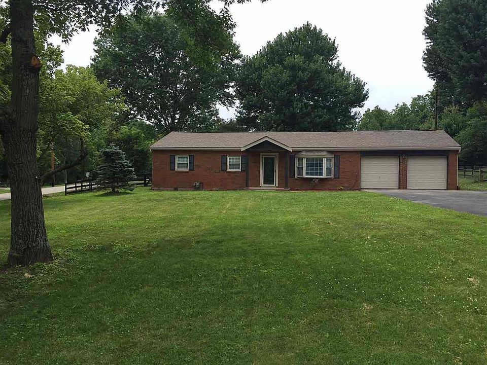 1st image of 9365 Evergreen Dr