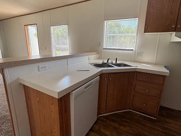 111 Mary Alice — Photo 11