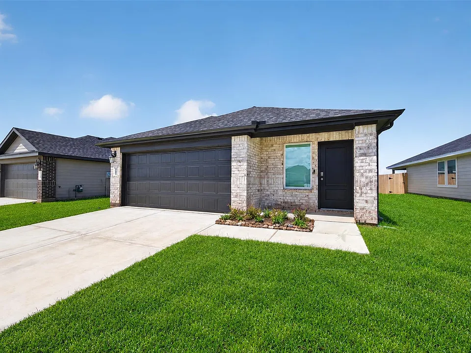 31214 Carmelas Landing Dr